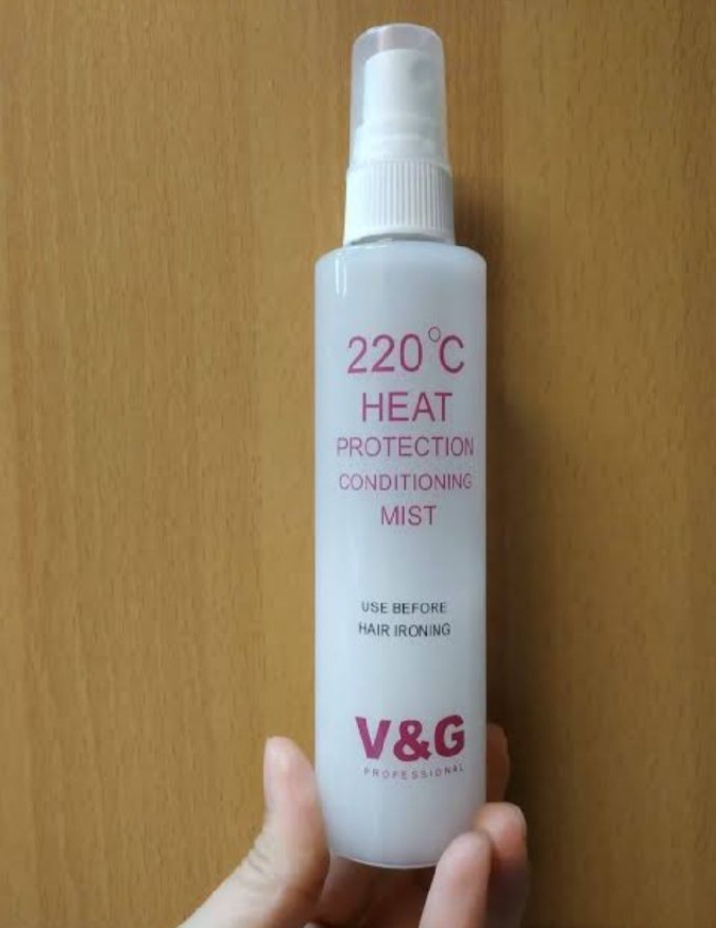 V&G 220°C Heat Protection Conditioning Mist 100ml - Keep Your Hair Protected and Beautiful thumbnail