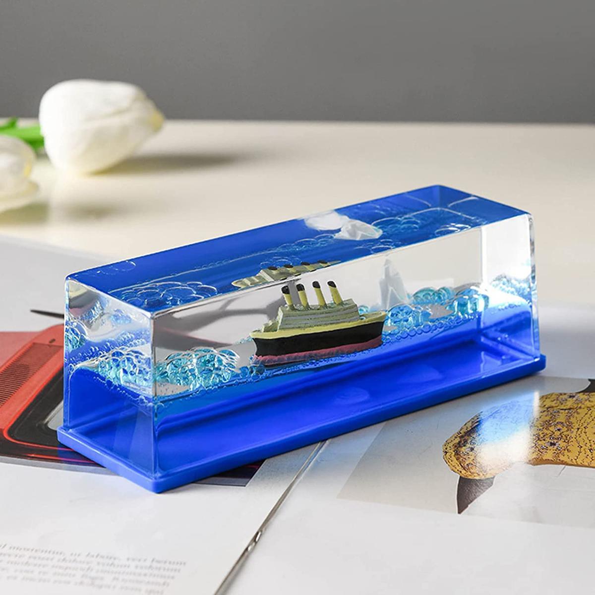 Titanic Pirate Ship Desk Decoration - Cruise Ship Fluid Drift Bottle Model Ornament for Tabletops thumbnail